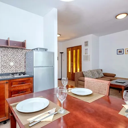 Apartman Lavanda Jelsa